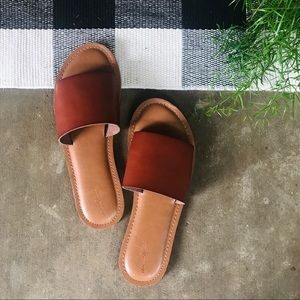 Old Navy Cognac Slide Sandals.